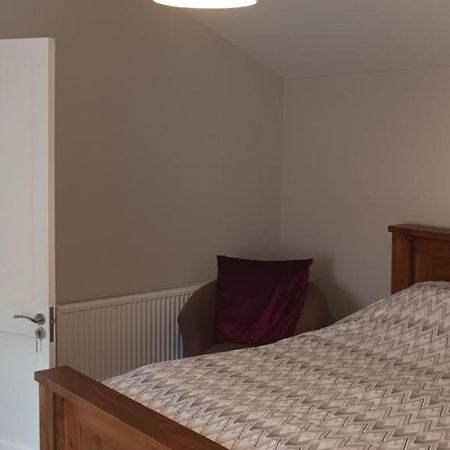Eglinton Road - Super King - Ensuite Bray Exterior photo