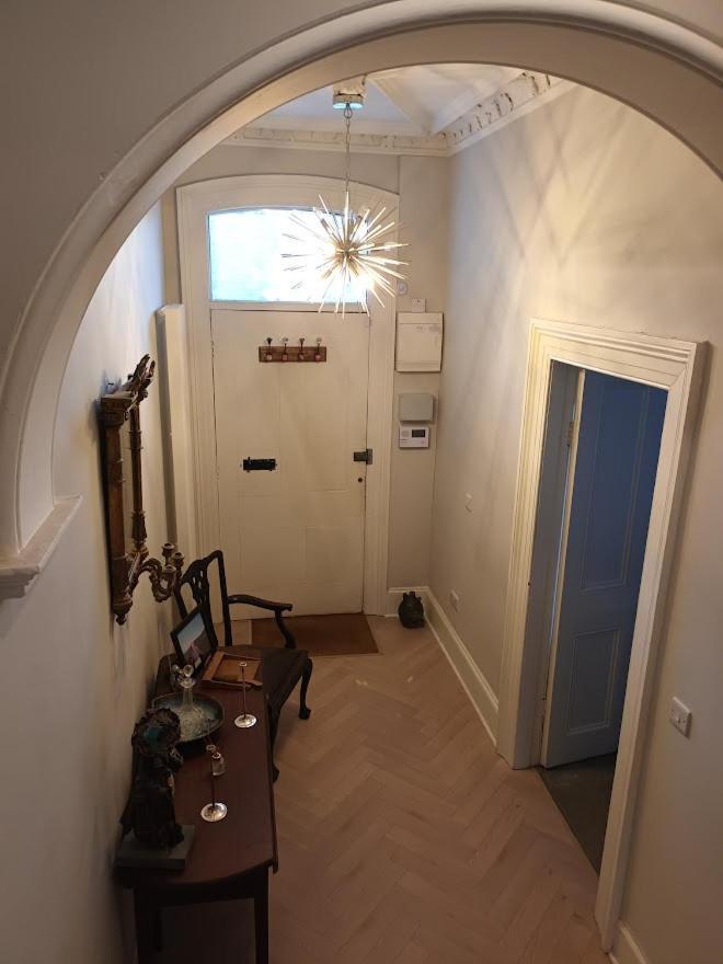 Eglinton Road - Super King - Ensuite Bray Exterior photo